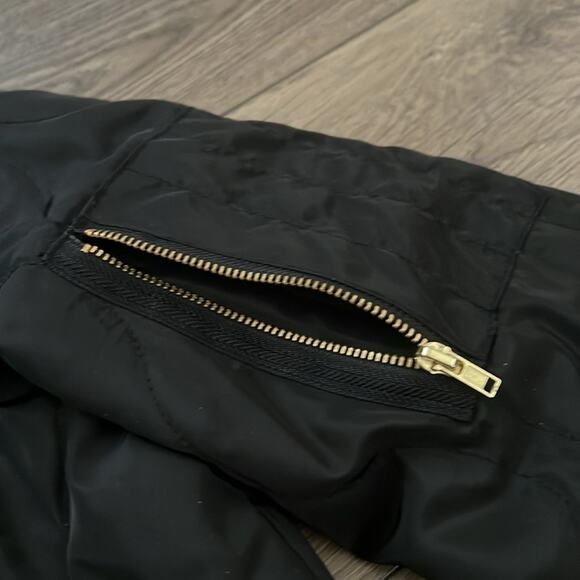 Love Tree Women’s Black Full Zip Mid Length Quilted Bomber Jacket Size Small - Picture 9 of 13